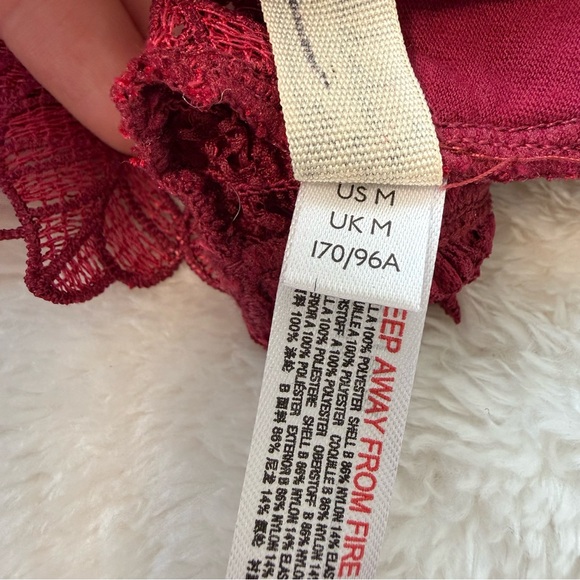 Free People Lace Bralette in Burgundy | Size M - Picture 7 of 8
